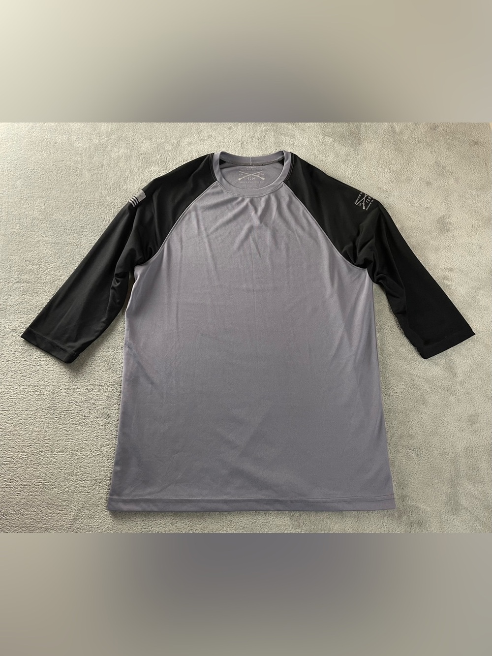 Grunt Style Raglan T Shirt Mens XL Slim Fit Gray Black Athletic Style 3/4 Sleeve
